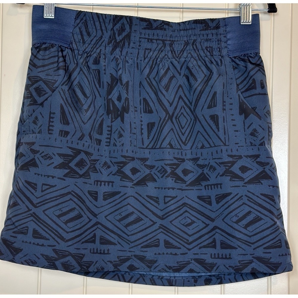 Gap A-Line short blue aztec print‎ business office pull on skirt sz M GUC